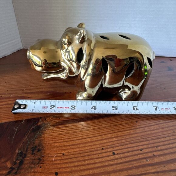 Gold & Shiny Ceramic House Hippo - Picture 9 of 12